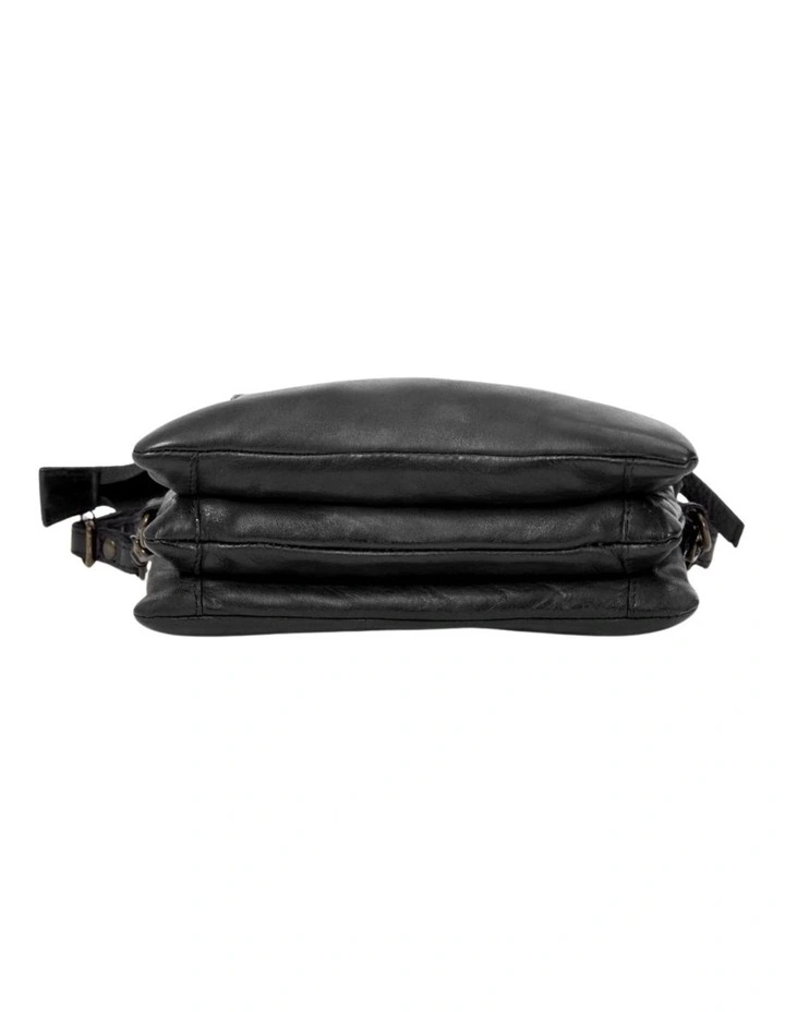 [Devonport]   [Leather]   [Crossbody Bag] [in Black] image 5