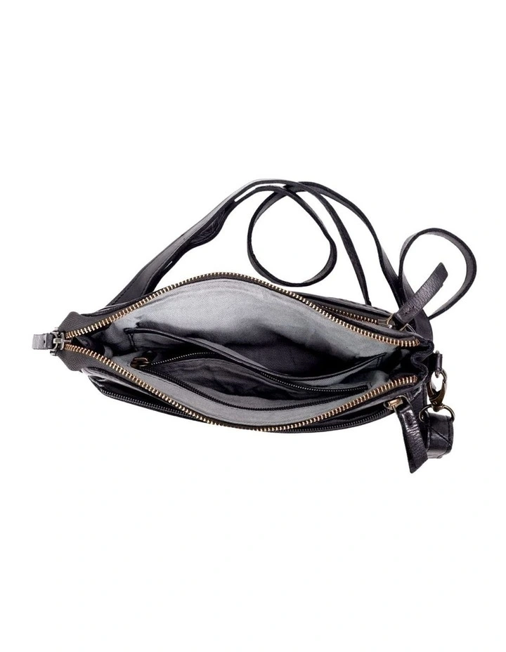 Renmark Woven Detail Leather Crossbody Bag in Black image 4