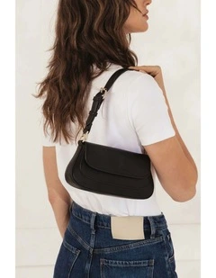Hailey Shoulder Bag in Black