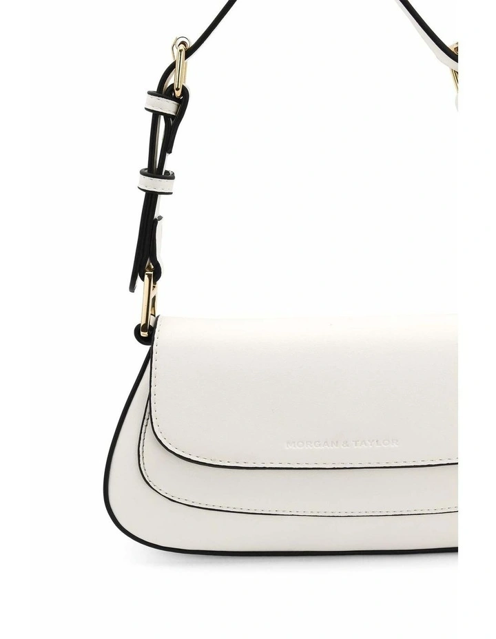Hailey Shoulder Bag in White image 5