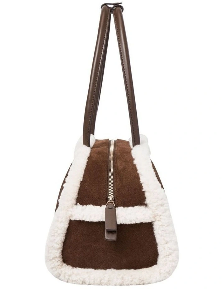 Australian Shepherd UGG Snowbelle Barrel Bag image 4