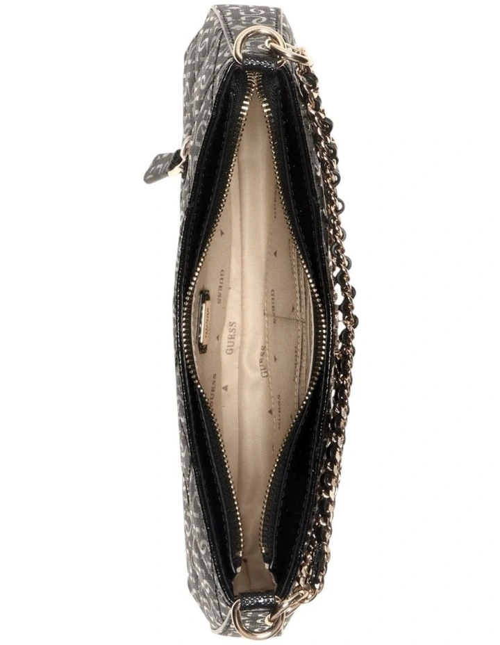 Libby Shoulder Bag in Black image 4