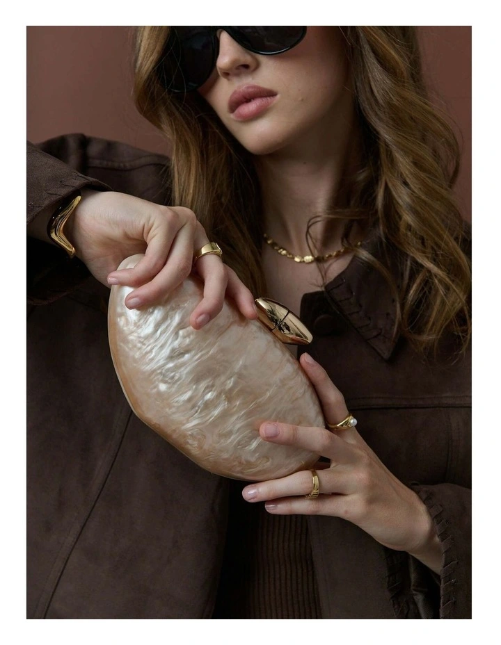 Cosmopolitan Pearl Egg Clutch - Rose image 4