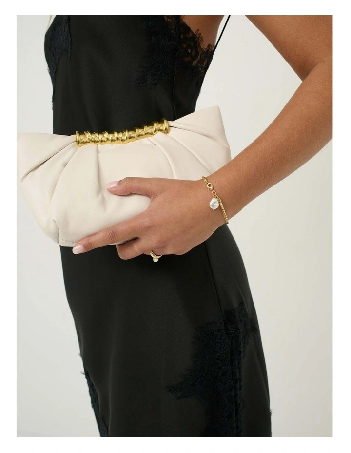 Aura Gathered Clutch Bag - Cream image 2