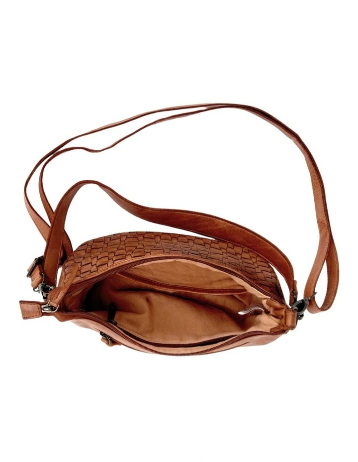 Sorrento moon cross body bag w/ adjustable strap in tan image 5