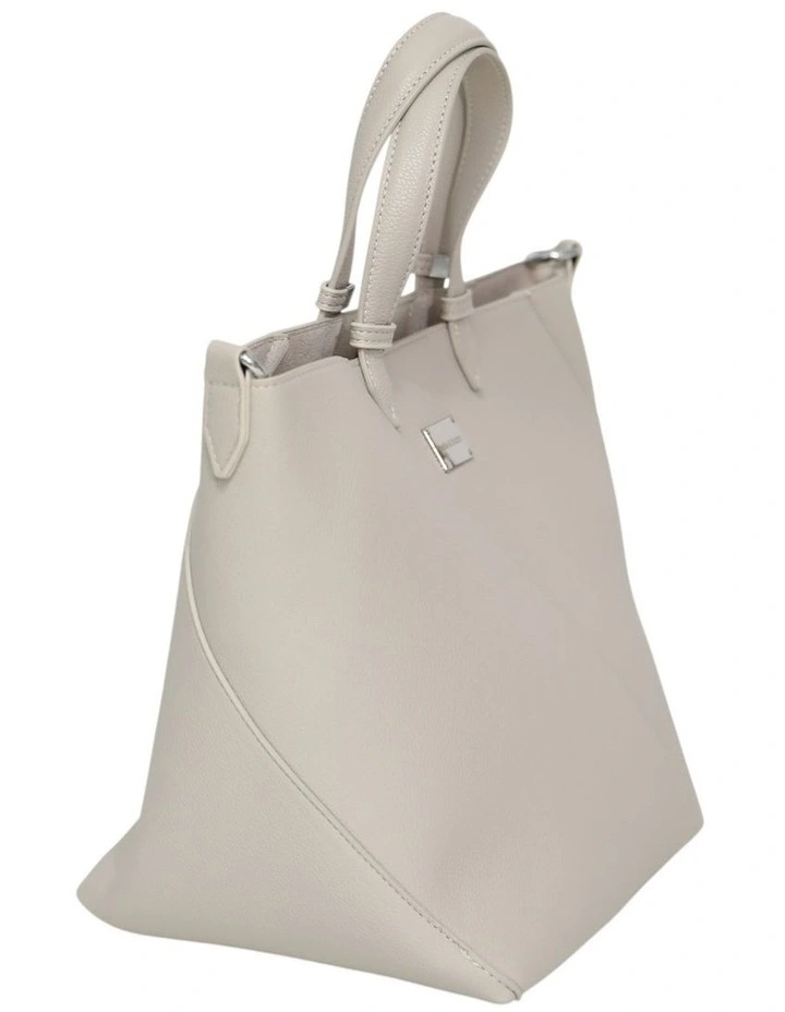 Port Classic PU Bag in Milk Tea image 2