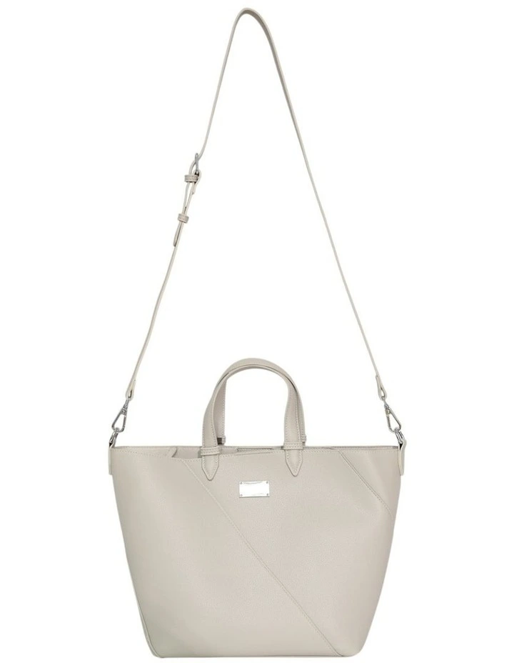 Port Classic PU Bag in Milk Tea image 3