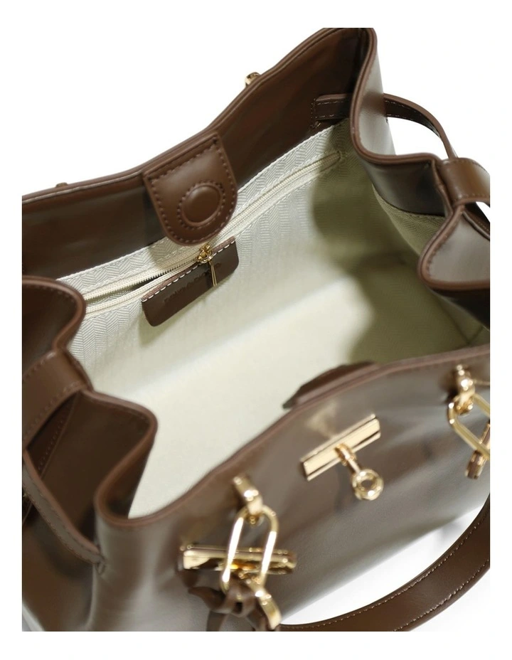 Gale Refined Bucket Bag in Chocolate image 7