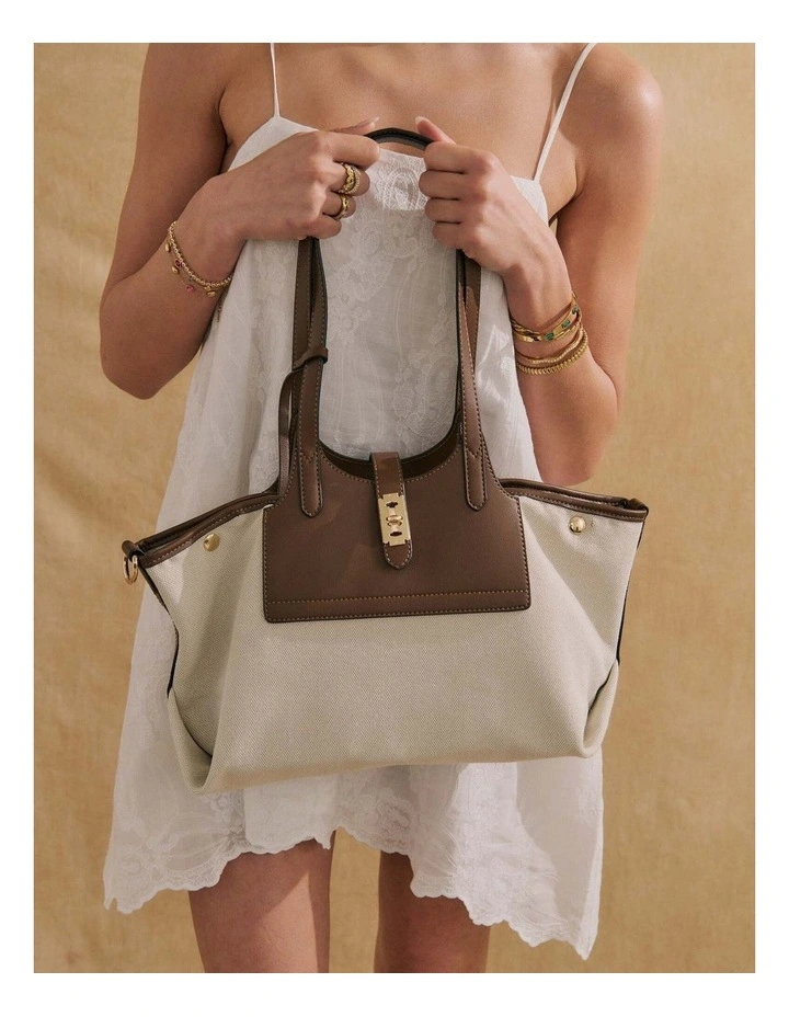 Villa Carry All Canvas Tote Bag image 4