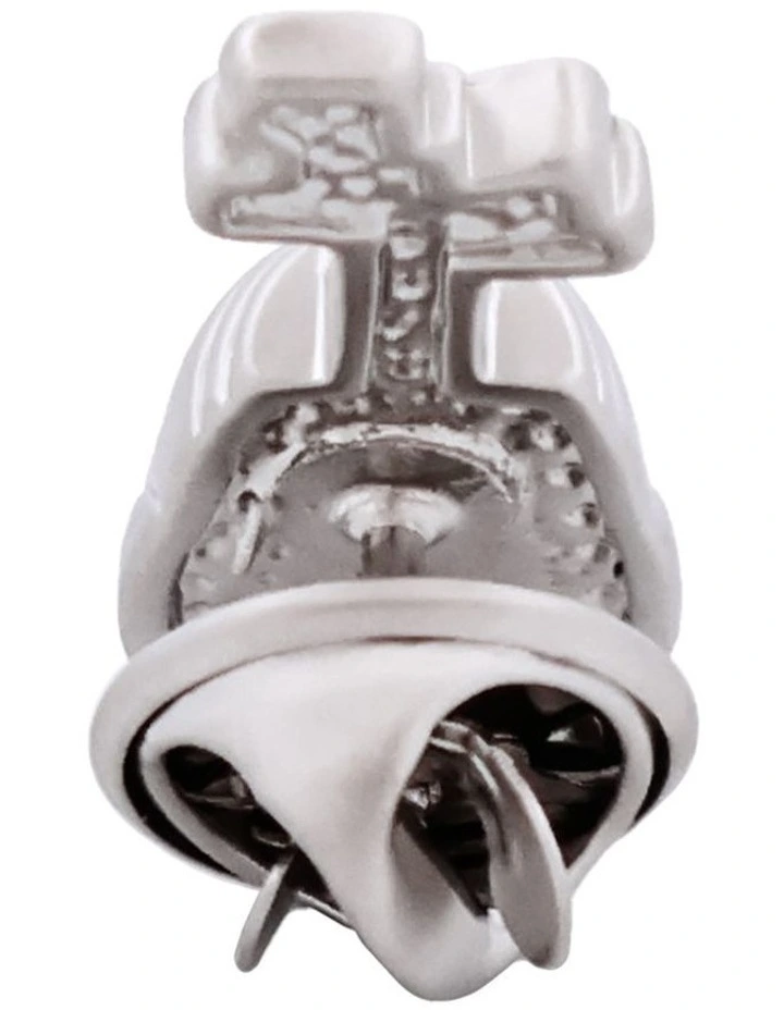 Golf clubs lapel pin image 4