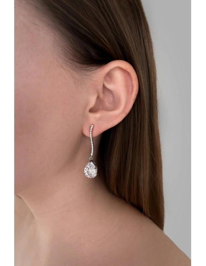 Flaunt Earrings image 2