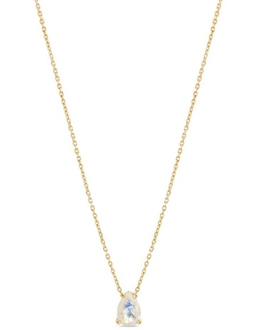 Moonstone in 18k Gold colour