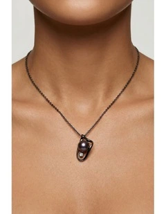 Shadow Necklace