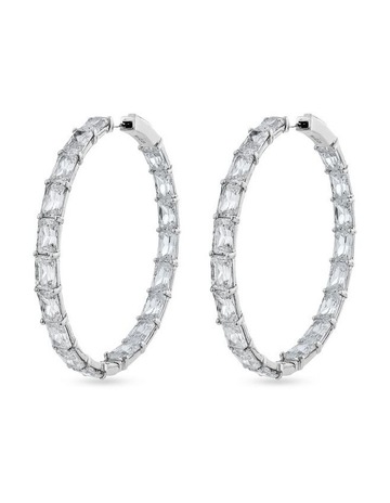 White Diamonds in Sterling Silver colour