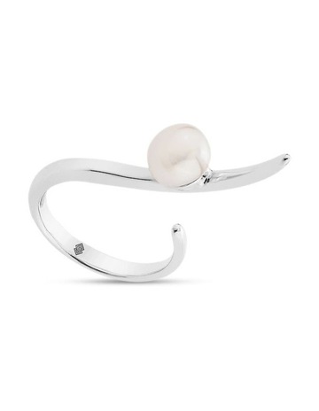 White Pearl in Sterling Silver colour