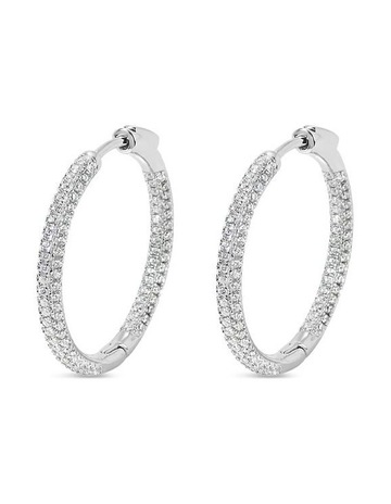 White Diamonds in Sterling Silver colour