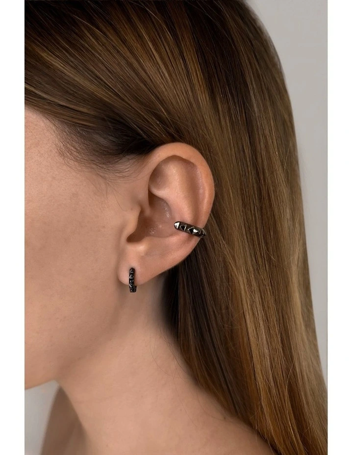 Honeycomb Ear Cuff image 2
