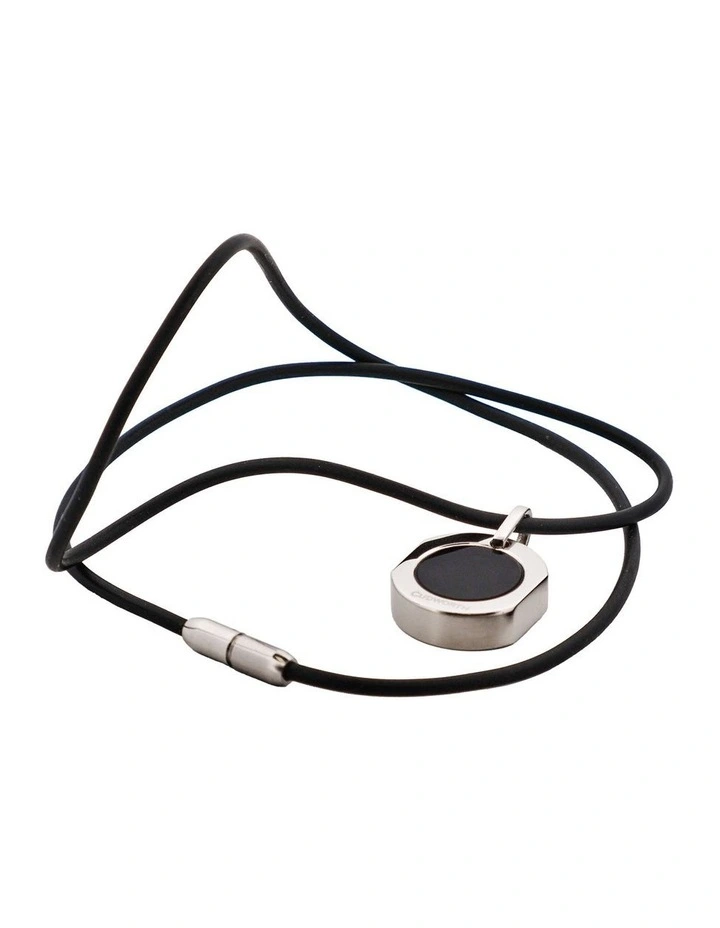 Polished Stainless Steel & Onyx Round Pendant on Chain image 3