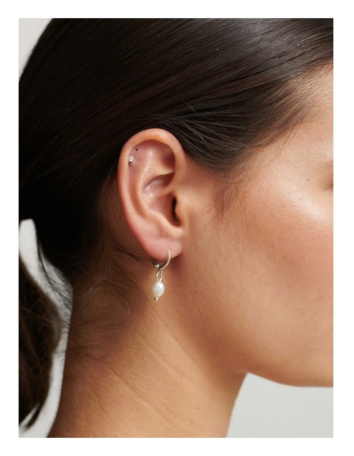 Daphne Silver Plated Pearl Earrings image 4