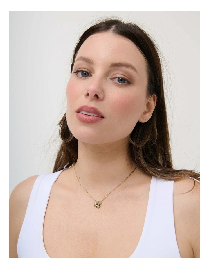 Lucky Clover Pendant Necklace - 18K Gold Plated image 4