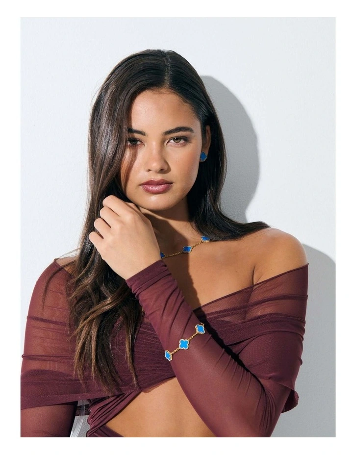 Charlotte Gold Clover Bracelet - Blue image 4