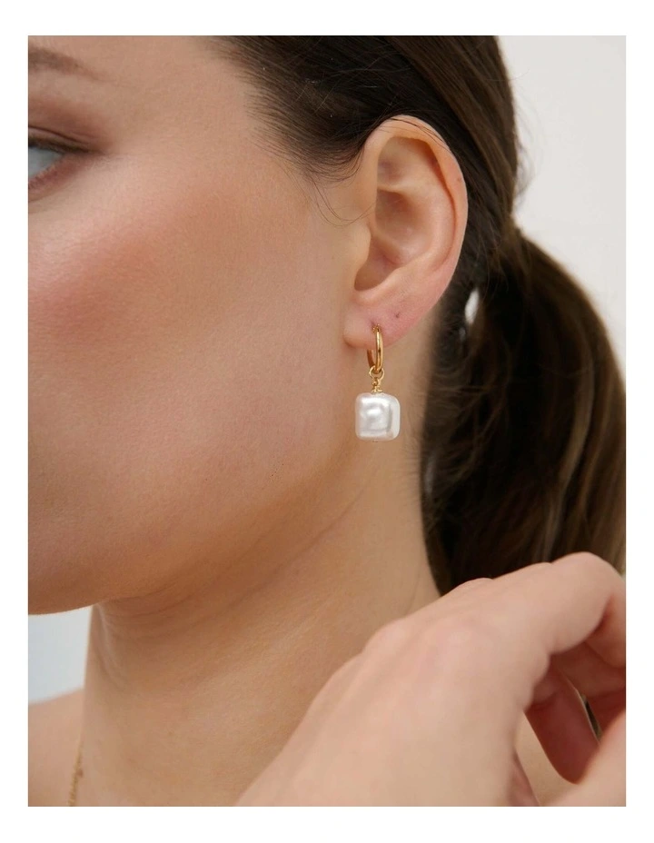 Square Pearl Hoop Earrings - 18k Gold Plated image 2