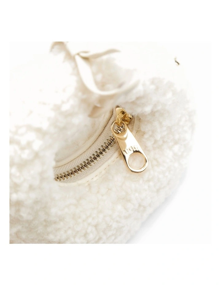 Ugg Momo Pendant image 3