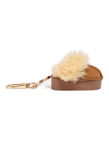 Chestnut colour