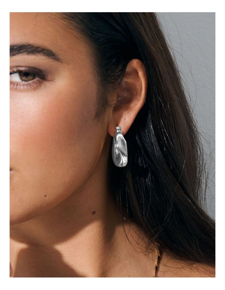 Lea Wavy Earrings in Sterling Silver Plated image 2