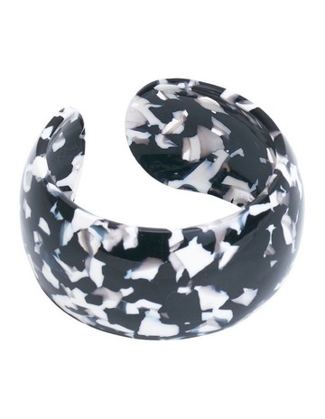 Black/White colour