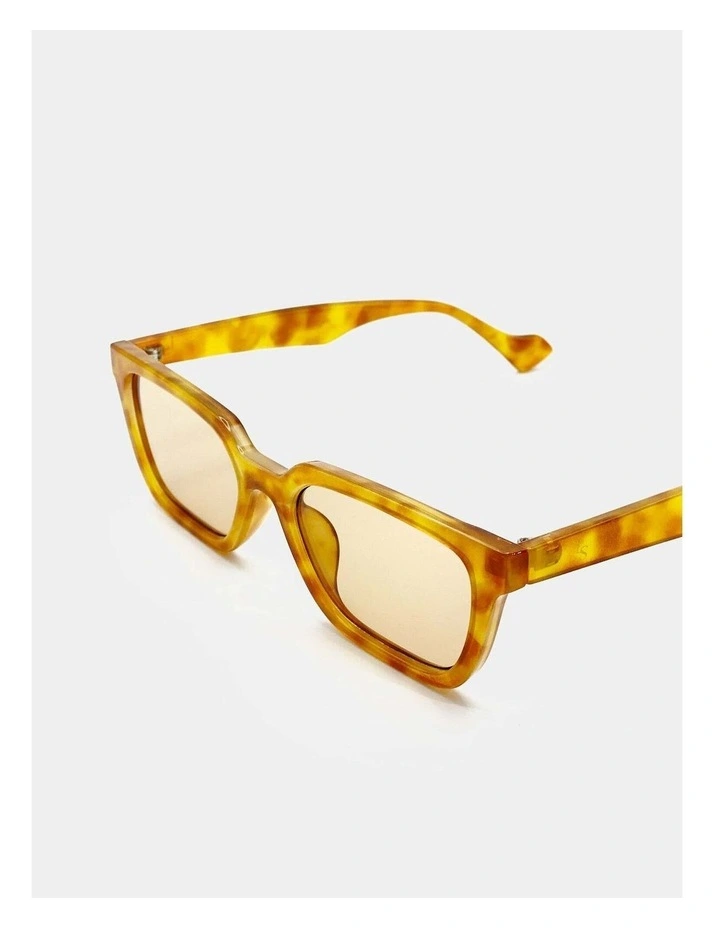 Kitty Rectangular Sunglasses - Vintage Tort image 3