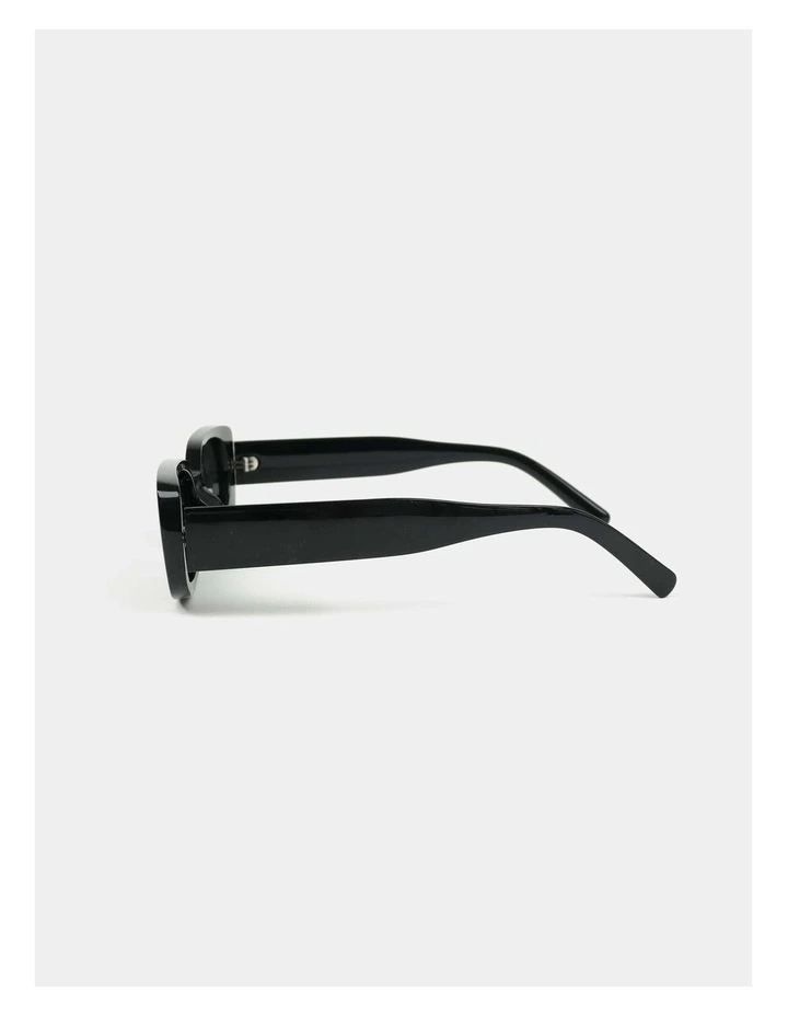 Bijou Polarised Sunglasses - Black image 5