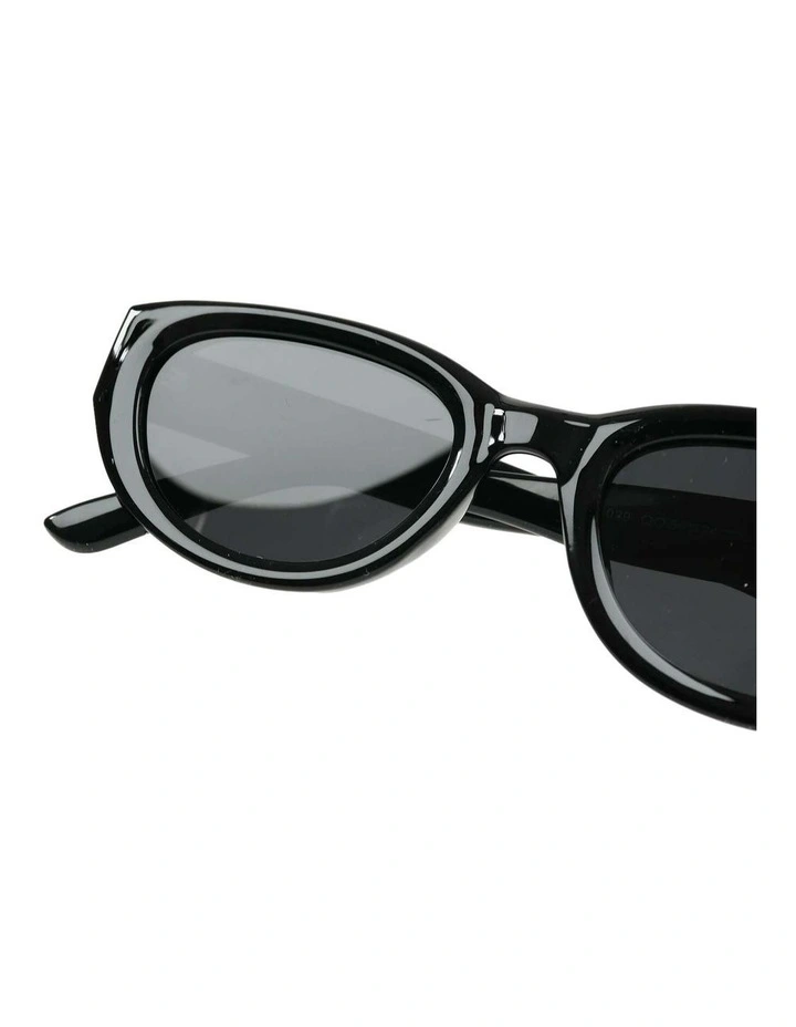 Dustin Polarised Sunglasses - Black image 7