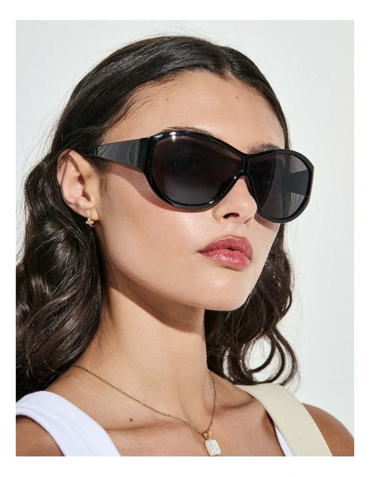 Billie Oversized Sunglasses - Black image 2