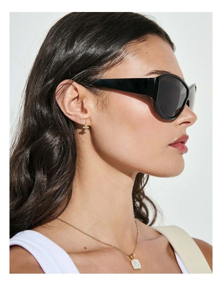 Billie Oversized Sunglasses - Black image 4