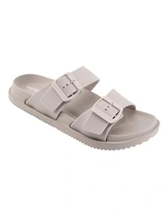 Soleseeker Sand