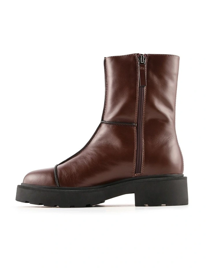 Parker Flat Ankle Boots in Chestnut Leather image 5