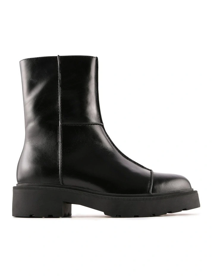 Parker Flat Ankle Boots in Black Leather image 1
