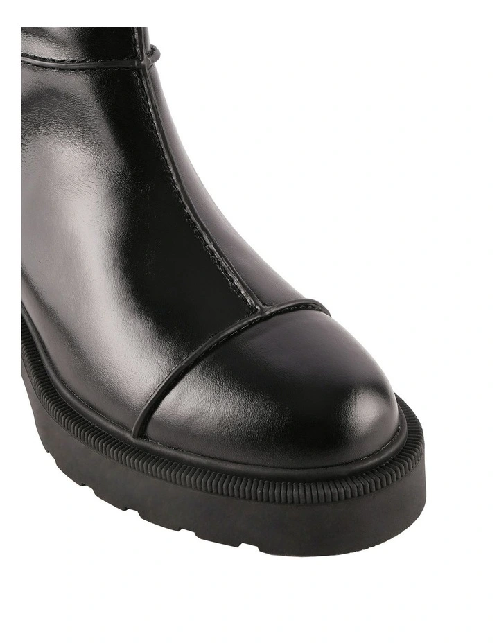 Parker Flat Ankle Boots in Black Leather image 3