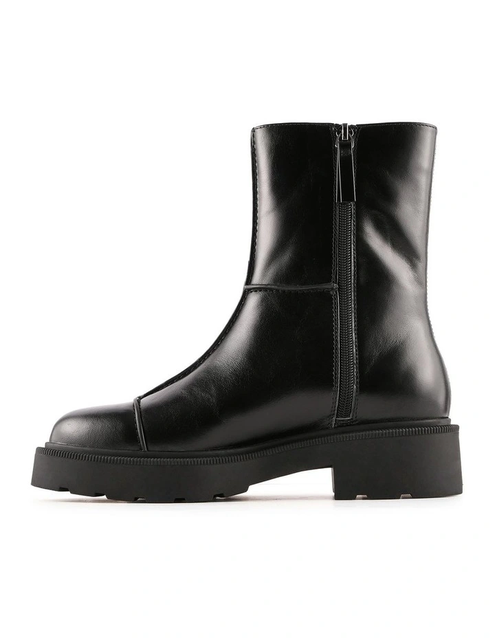 Parker Flat Ankle Boots in Black Leather image 5