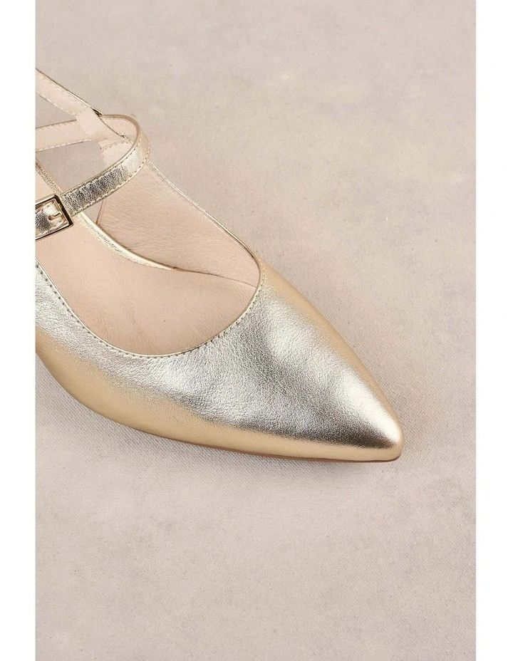 Manon Heel - Gold image 3