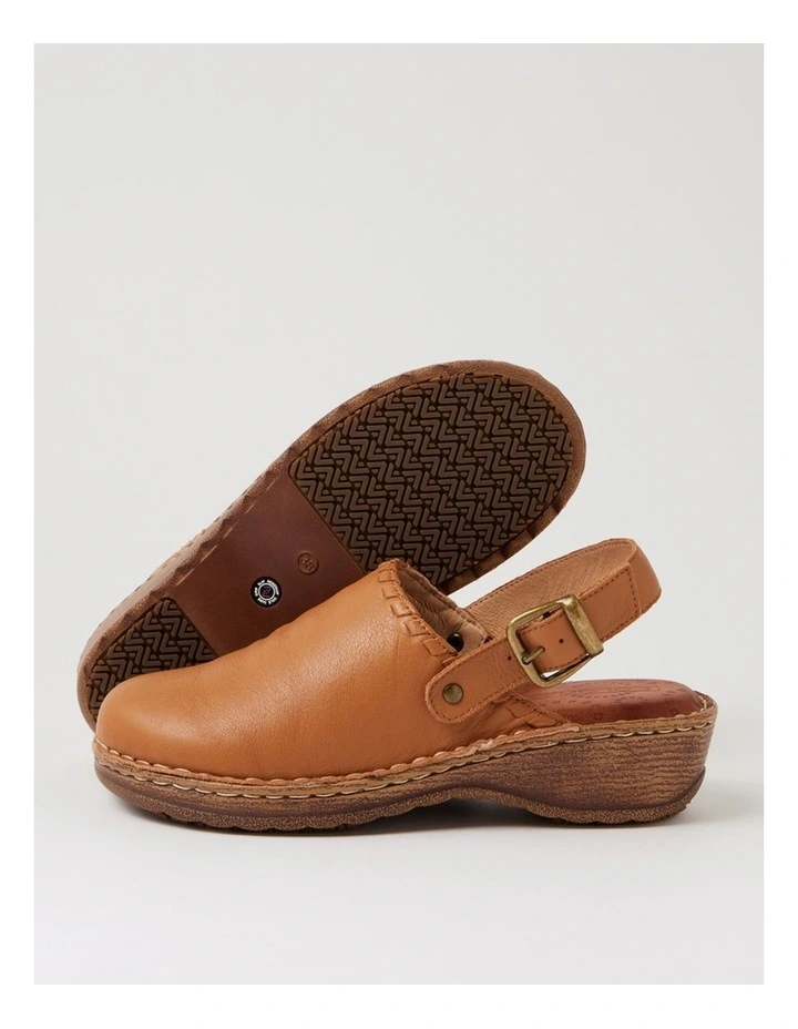 Nolana Dark Tan Leather Heels image 5