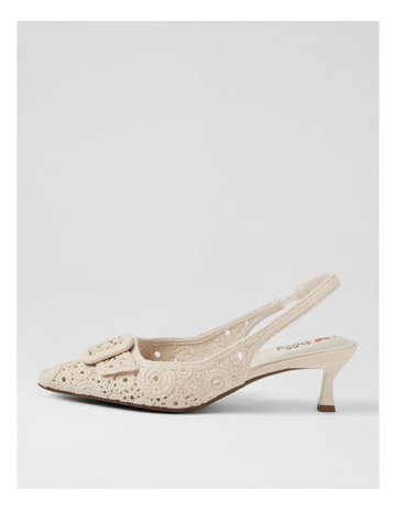 Neutral colour