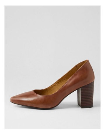 Tan colour
