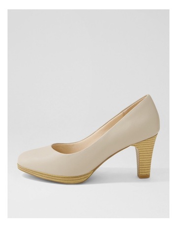 Neutral colour