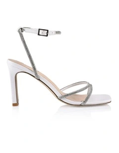 Kian Block Heel Sandals in White/Silver