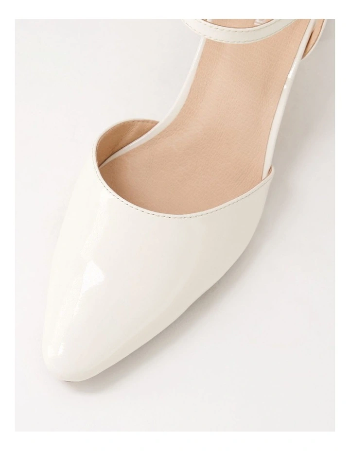 Loctavia Cream Patent Leather Heels image 4