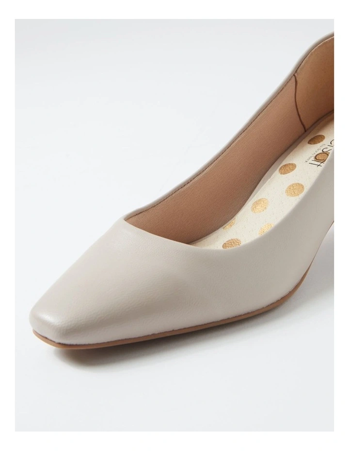 Khloes Oatmilk Leather Heels image 5