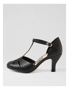 Mildan Black Heels