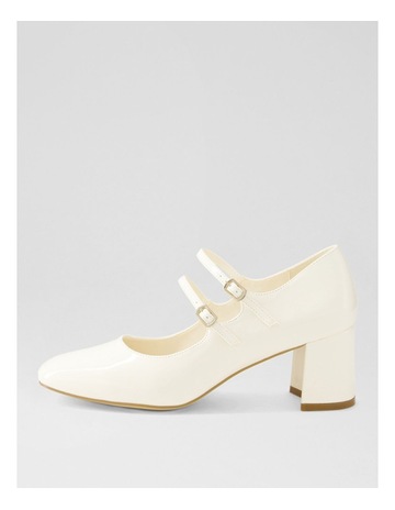 Neutral colour